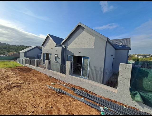 3 BEDROOM HOUSE FOR SALE IN OUTENIQUASBOSCH